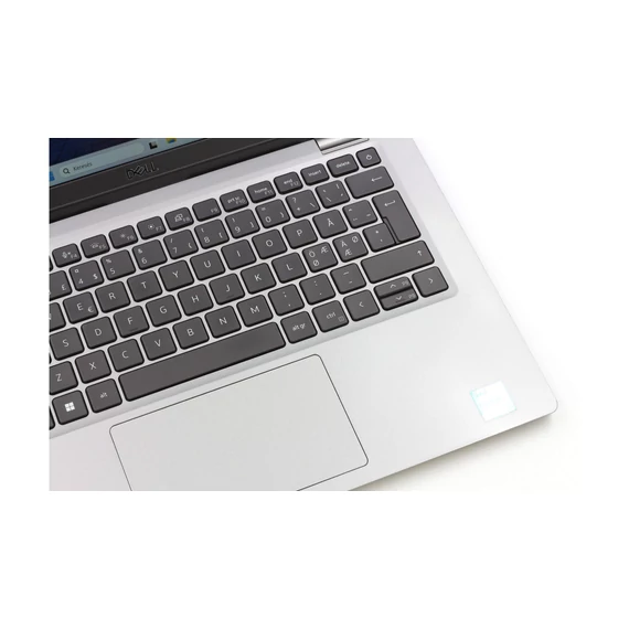 Dell Latitude 5320 felújított laptop i3-1125G4 16GB RAM 256SSD 13.3