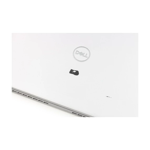 Dell Latitude 5330 felújított laptop i3-1215U 16GB RAM 256SSD 13.3