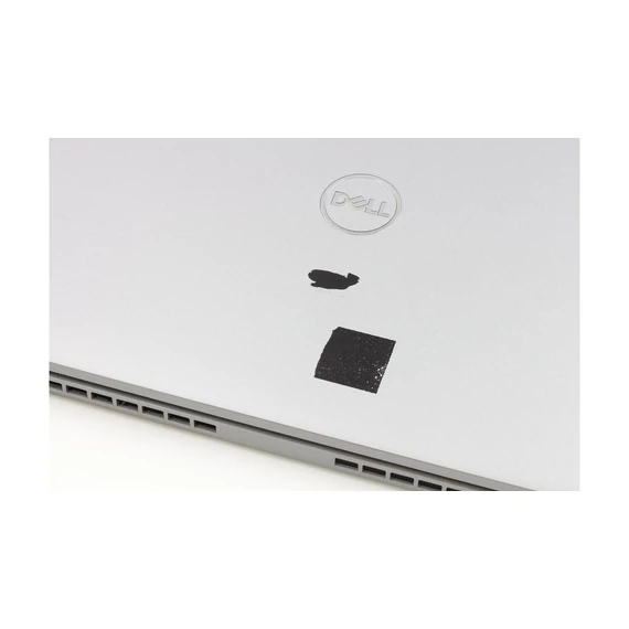 Dell Latitude 5330 felújított laptop  i3-1215U 16GB RAM 512SSD 13.3