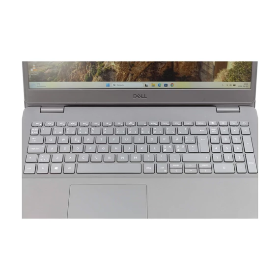 Dell Vostro 3501 felújított laptop i3-1005G1 16GB RAM 256SSD 15.6