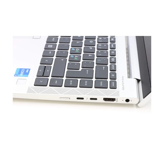 HP EliteBook 840 G8 felújított laptop i7-1165G7 16GB RAM 512SSD 14