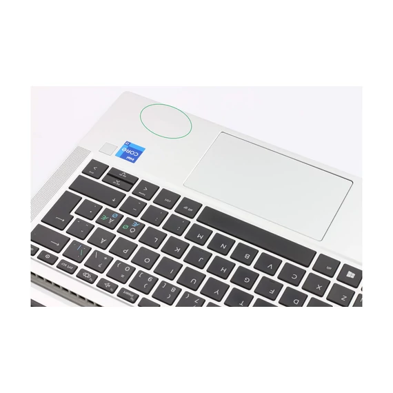 HP ProBook 430 G8 felújított laptop i7-1165G7 16GB RAM 512SSD 13.3